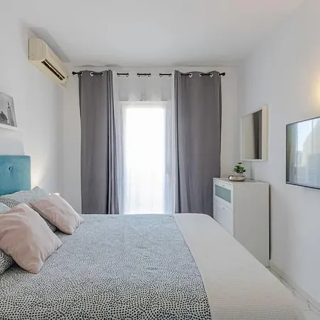 公寓 Benalbeach Sunny With Sea Views *