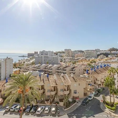 Benalbeach Sunny With Sea Views *