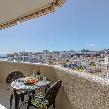 公寓 Benalbeach Sunny With Sea Views